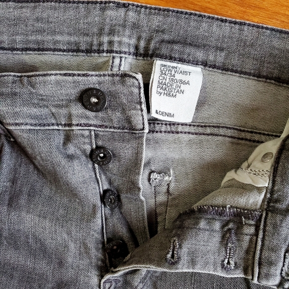 H&M Jeans - Picture 2 of 3